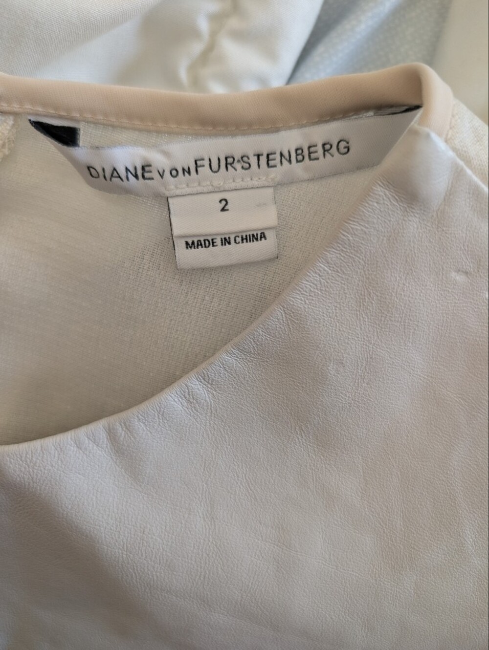 Diane Von Furstenberg Womens 2 Delian Leather Combo Sleeveless Peplum Top White - Picture 6 of 9